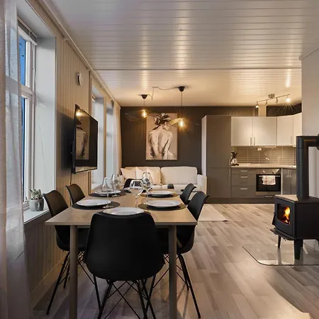 Arctic Homes - Nordic Oasis *